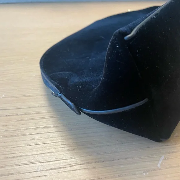 DOLCE & GABBANA BEAUTY BLACK VELVET NEW COSMETIC CASE - Picture 10 of 14